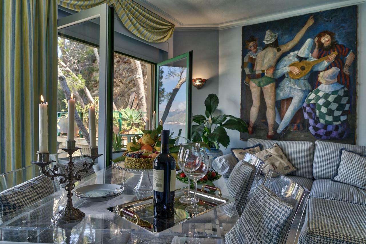 Luxury Apartment And Charm Sea View Isola Bella Таормина Екстериор снимка