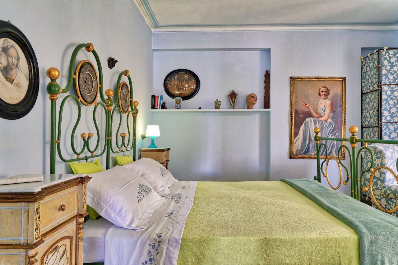Luxury Apartment And Charm Sea View Isola Bella Таормина Екстериор снимка