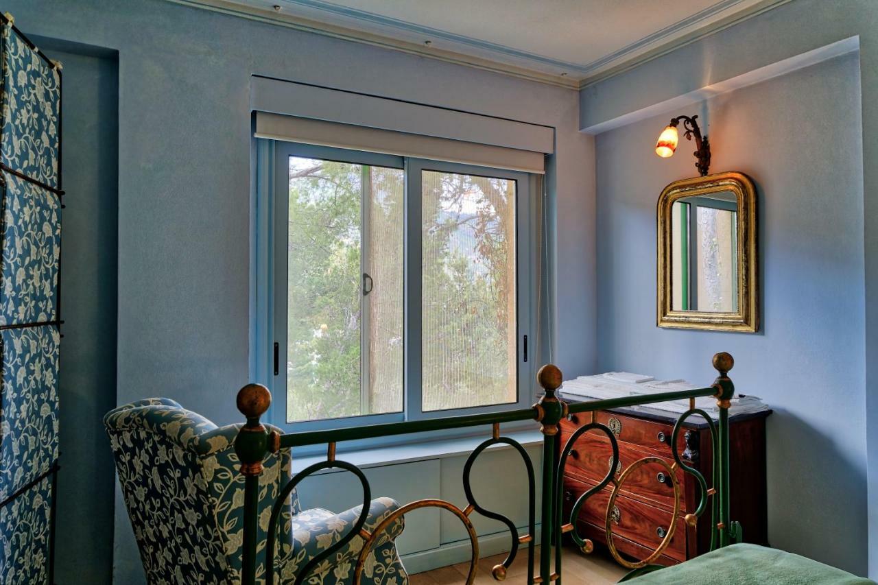 Luxury Apartment And Charm Sea View Isola Bella Таормина Екстериор снимка